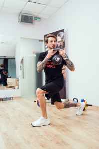 Гиря 16 кг с хромированной ручкой полиуретановая (CPU) Original FitTools