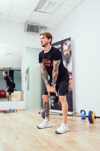 Гиря 8 кг с хромированной ручкой полиуретановая (CPU) Original FitTools